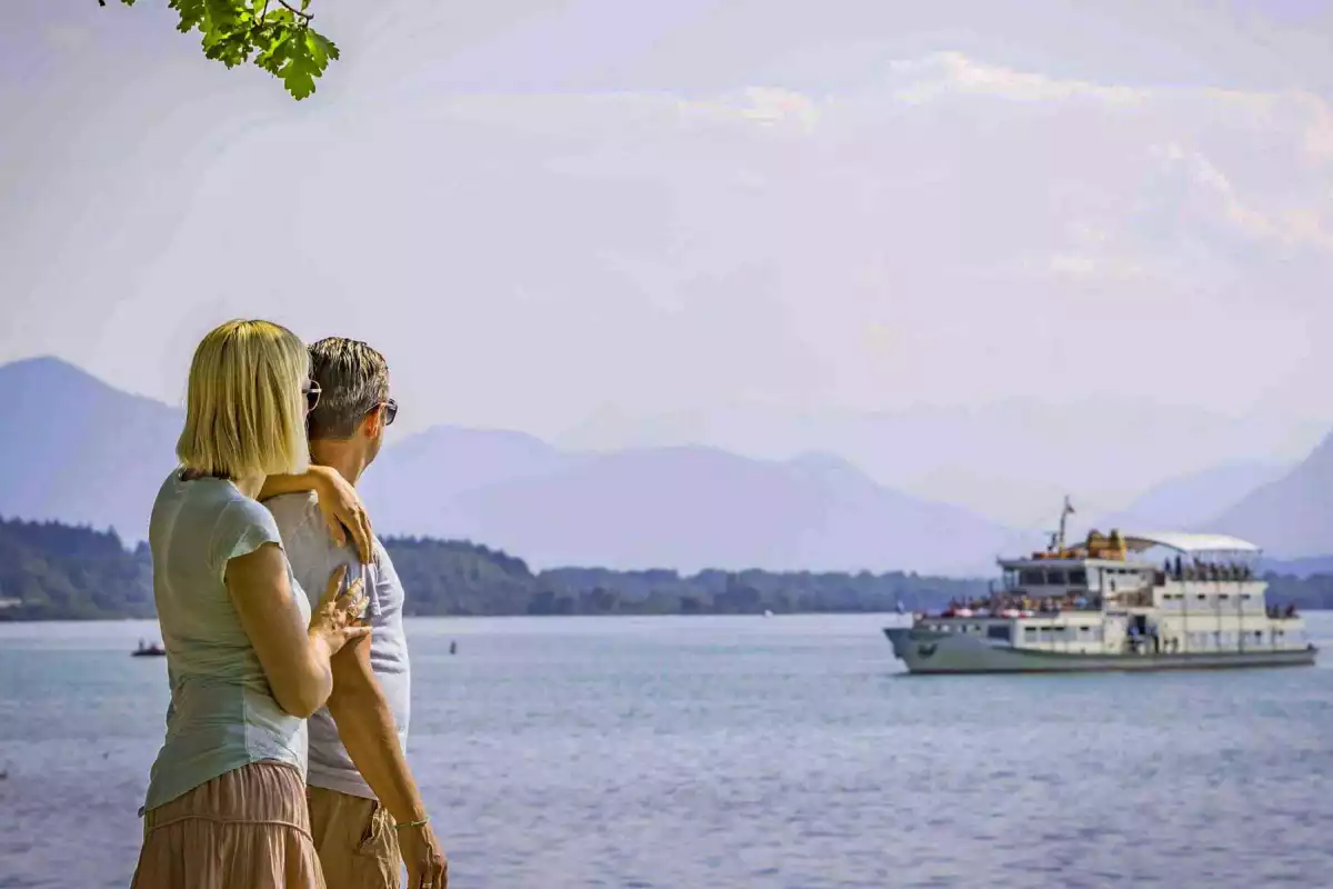 Chiemseeschifffahrt Große Rundfahrt über den Chiemsee mit dem Dampfer