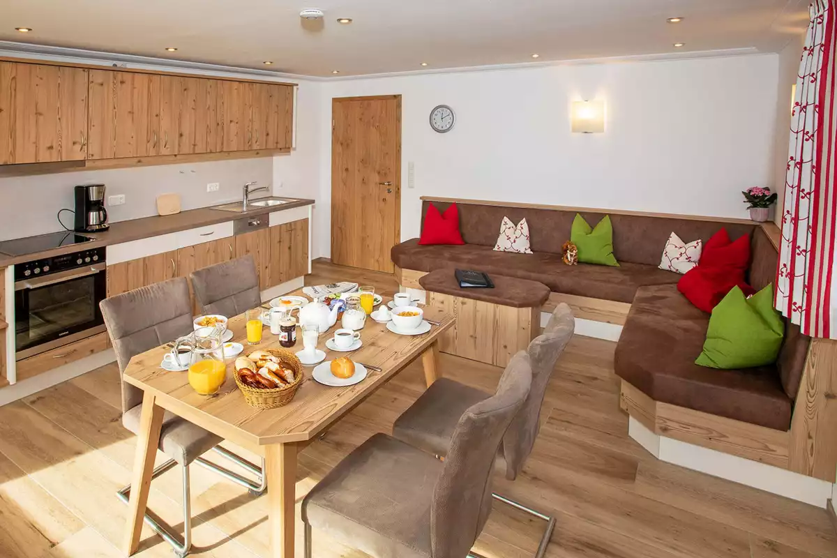 Küche und Essbereich Ferienwohnung 4 Selbstversorger in Ferienwohnung am Chiemsee Oberbayern Bernau
